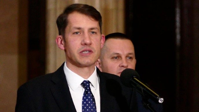 SVM samostalno na izbore